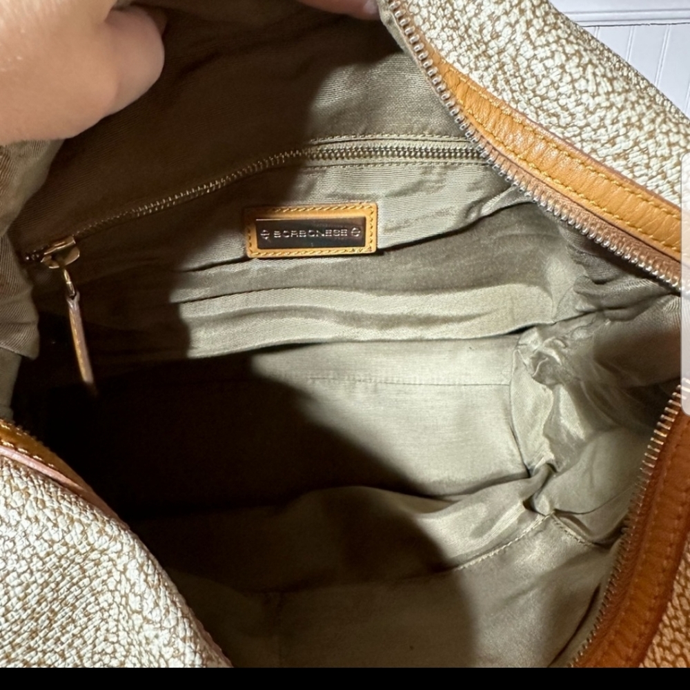 Borbonese Handbag Strap Is Removable. Excellent C… - image 4